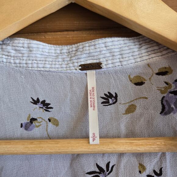 Free People Blouse Floral Hearts and Colors Chiffon Cottagecore Top Small Boho - Picture 3 of 5